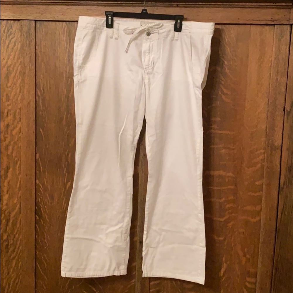 Old Navy white jeans size 18 regular like new